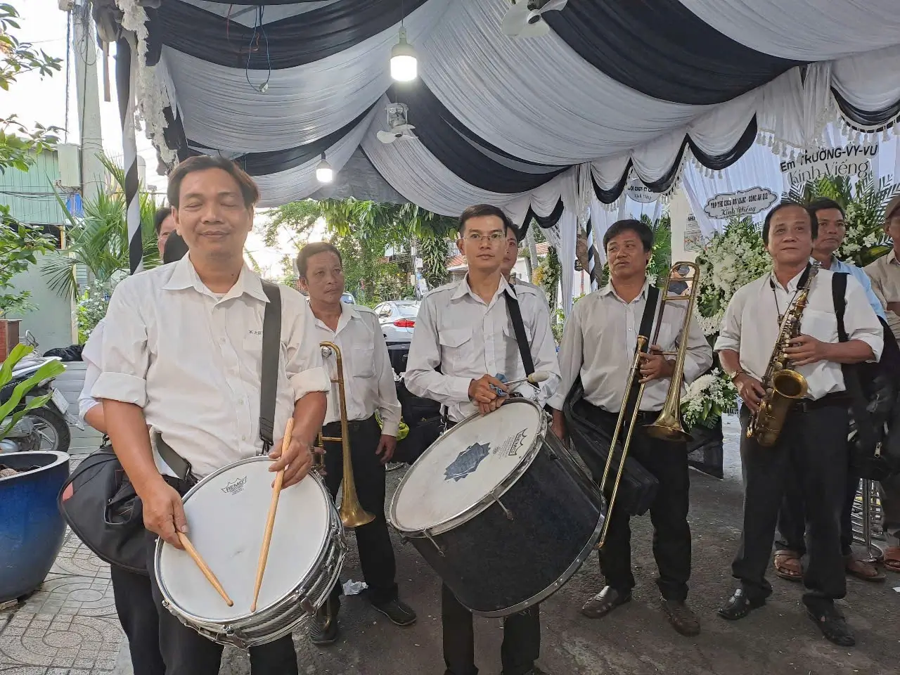 Không gian tang lễ trọn gói chuyên nghiệp